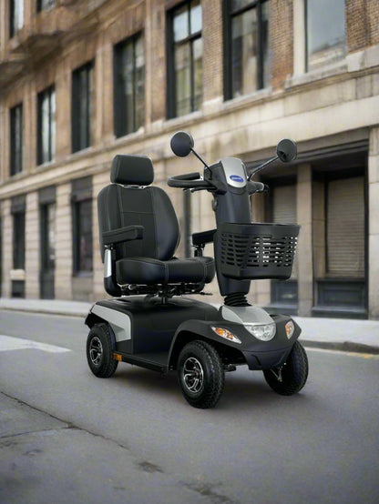 Invacare Orion Metro 4W (2023)