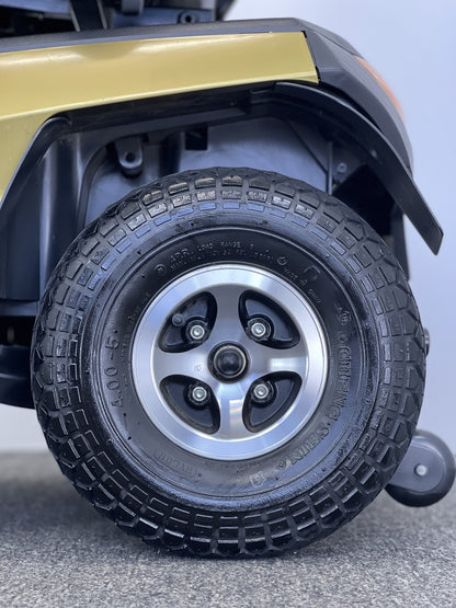 Invacare Comet Pro 4W (2018)